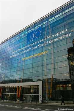 Economic and Social Committee - Comité économique et social