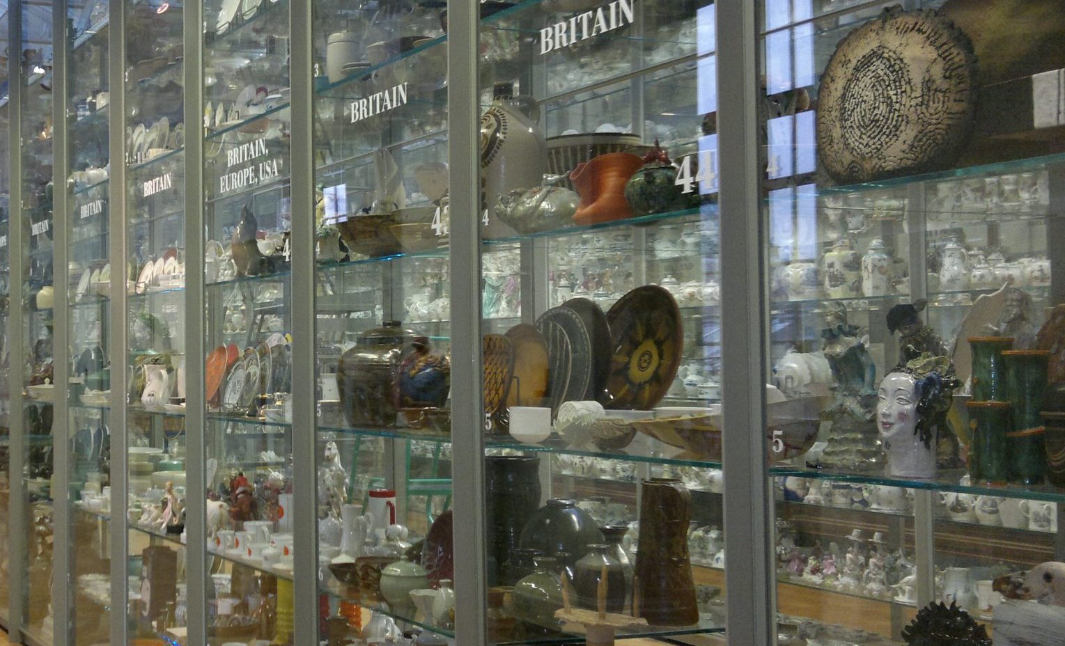 DISCUSSION SERIES ‘TALKING ABOUT THINGS’