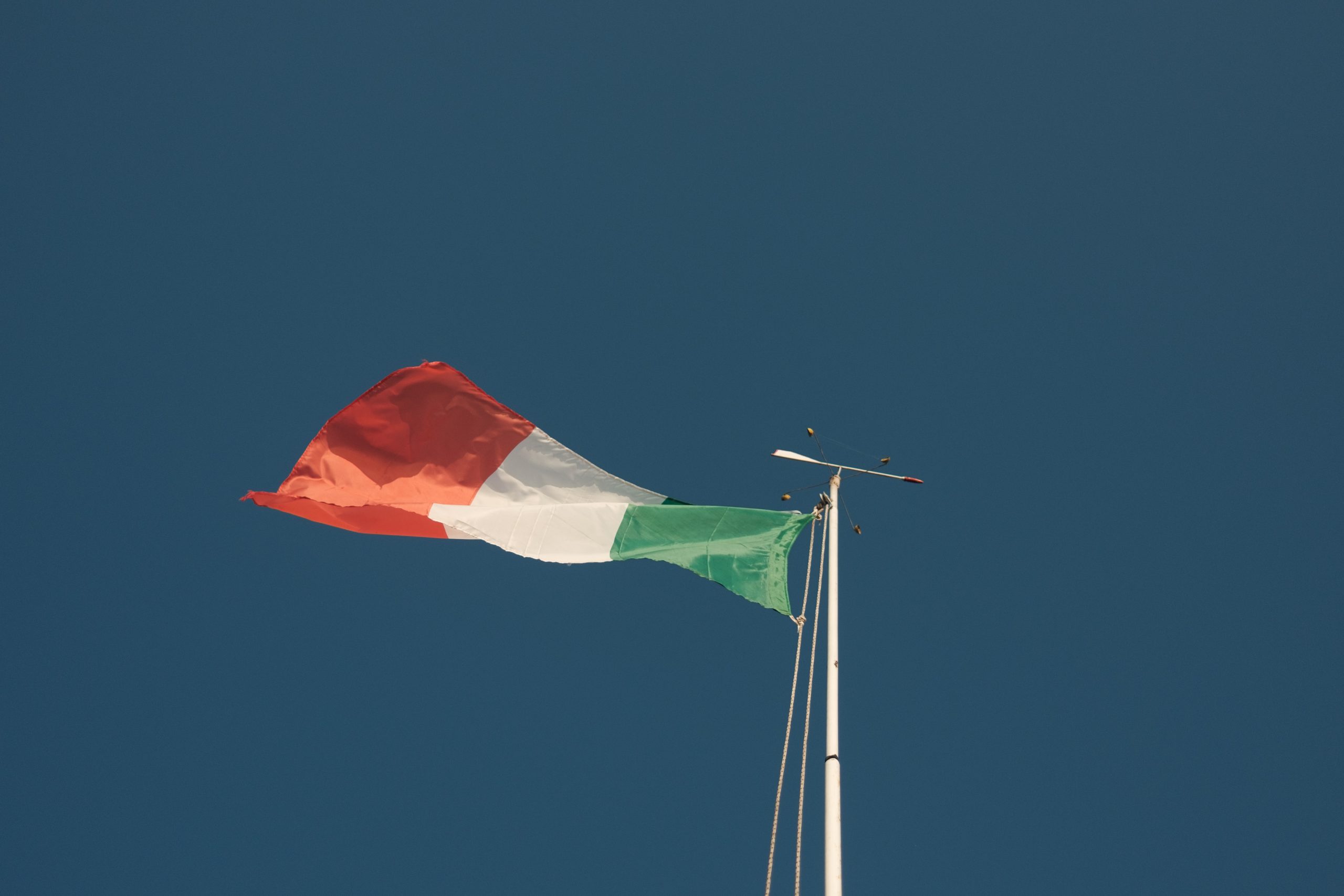 Mapping honesty and migration: Lessons from Italy