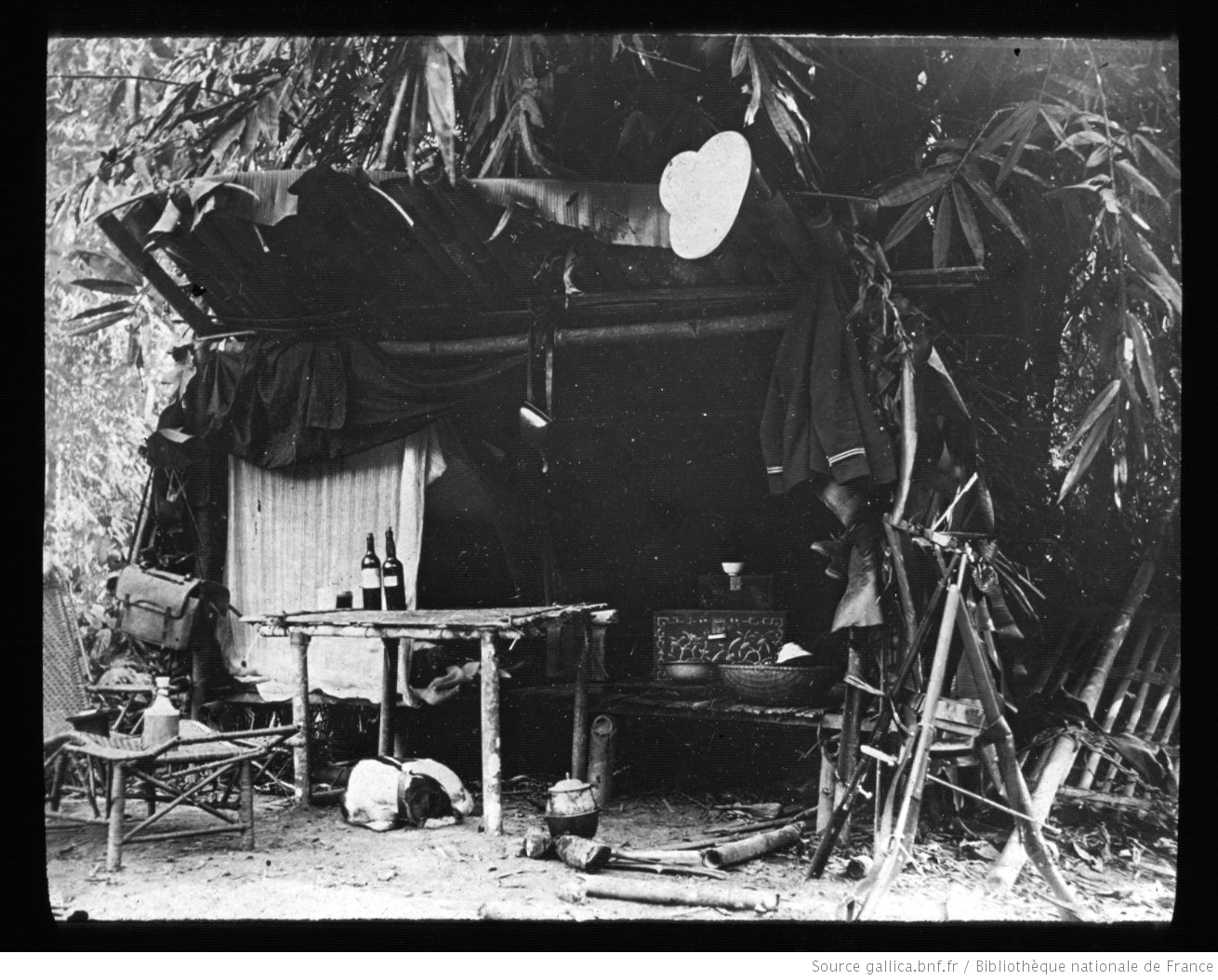 MATERIAL HISTORIES OF EMPIRE AND COLONIZATION