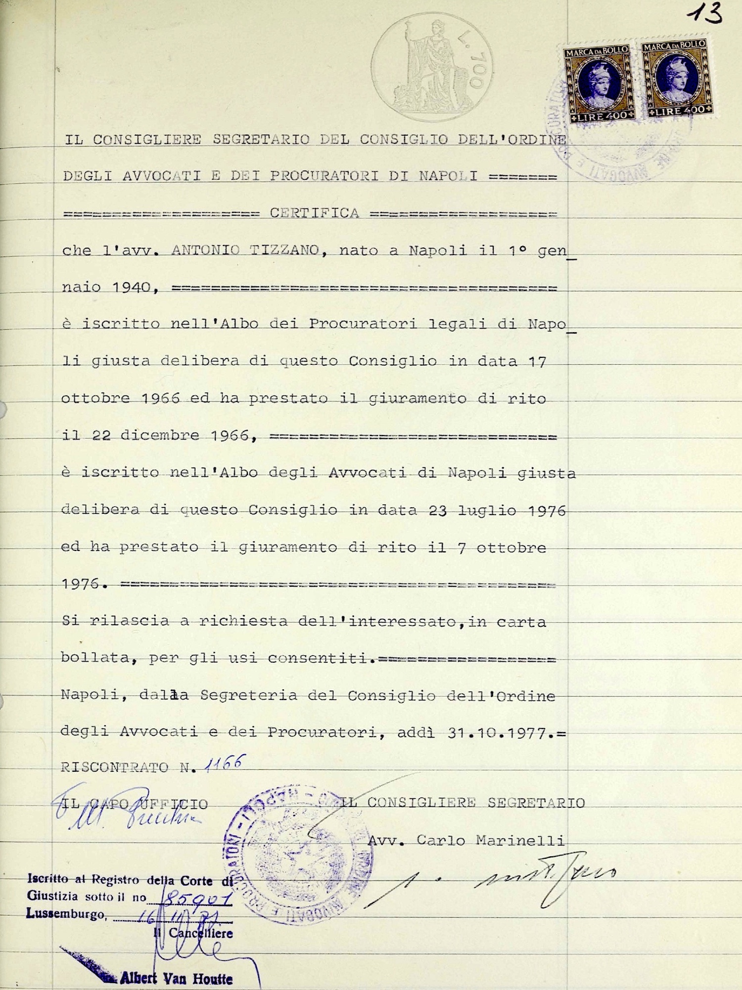 Document from the dossier of Simmenthal. A certificate stating that Antonio Tizzano is a member of the Albo degli Avvocati di Napoli, dated 1977