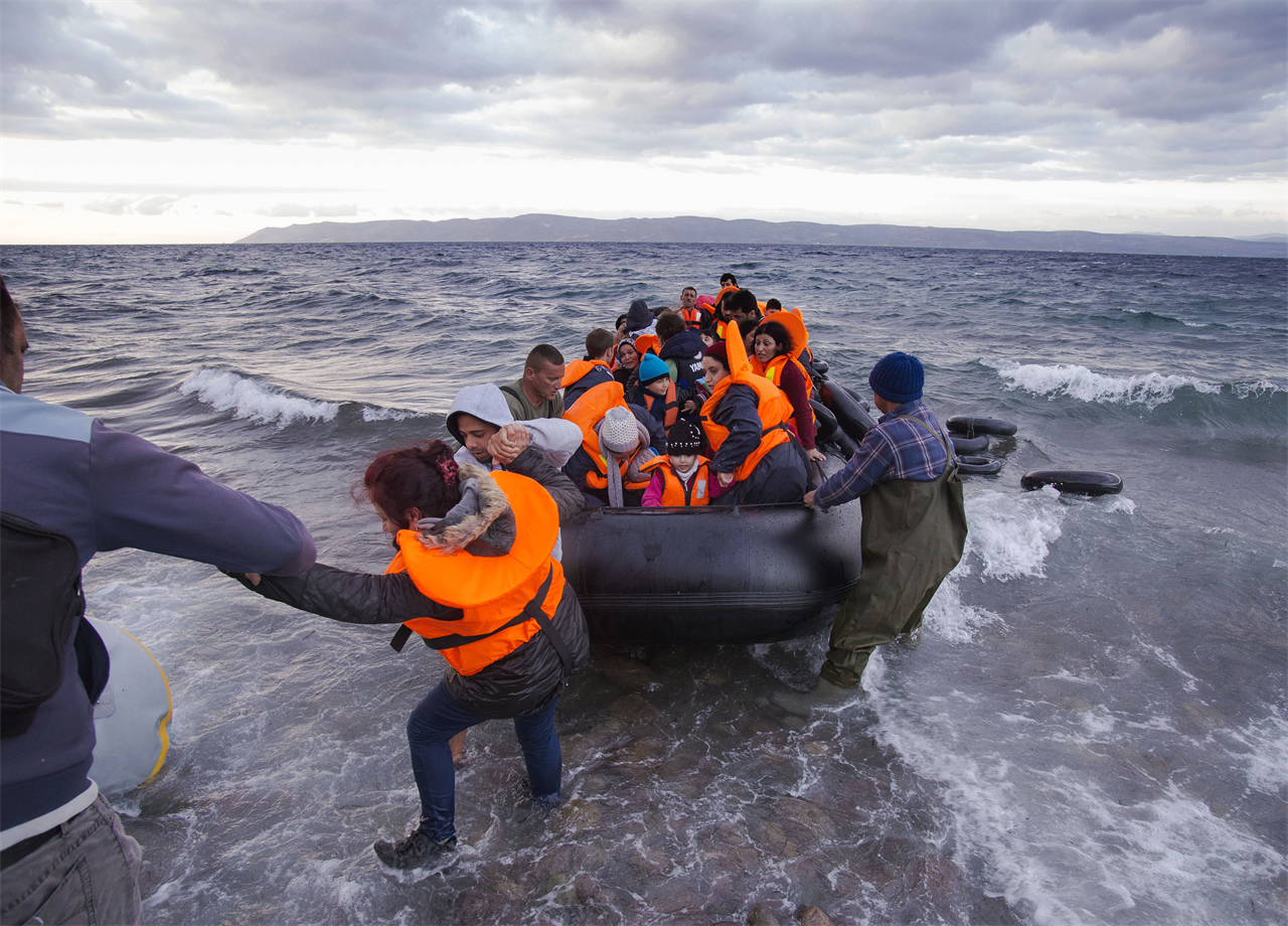 Greece-migrants-boat