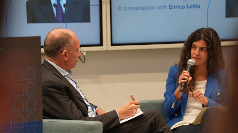 Senior_visiting_fellow