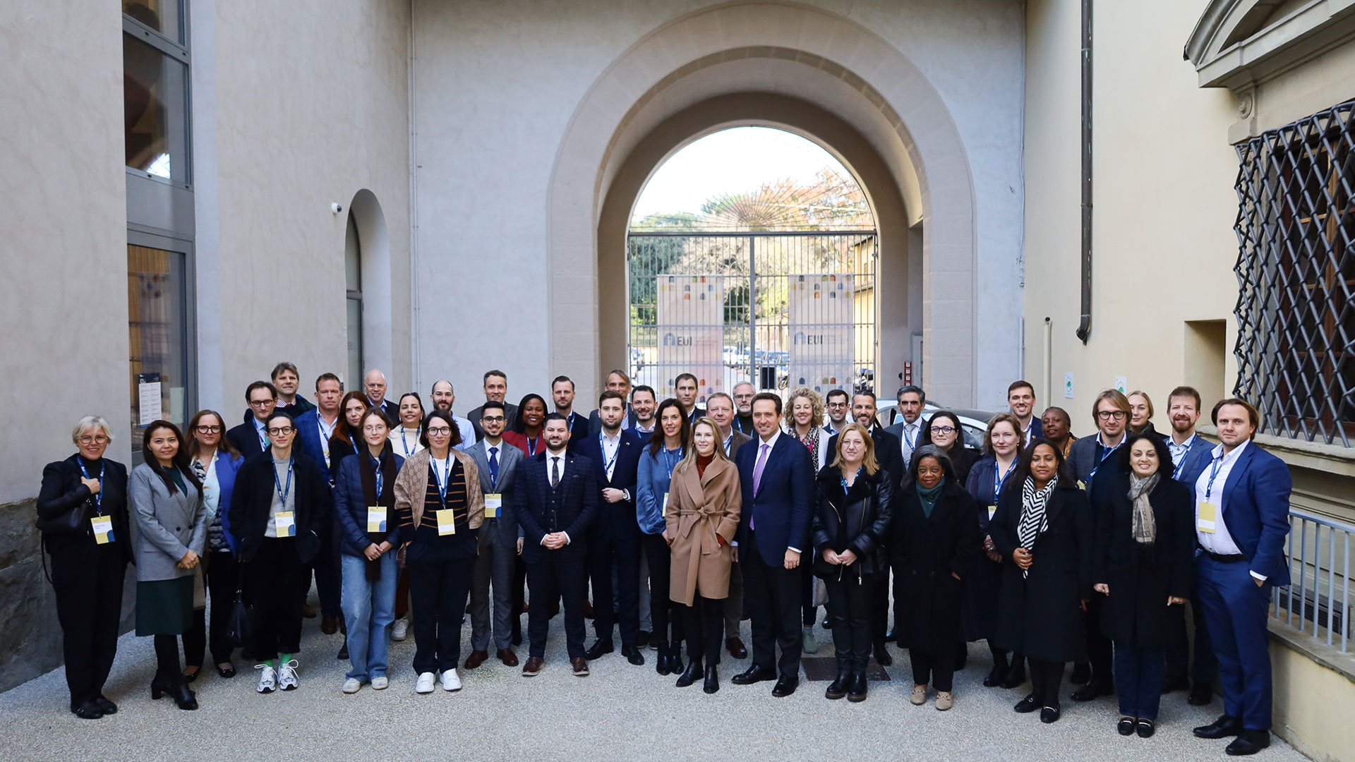 Executive education - Tailored courses - Group photo