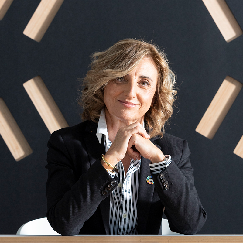 Portrait picture of Amparo Alonso Betanzos