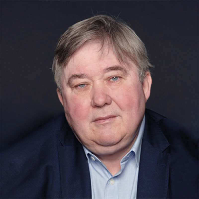 Portrait picture of Philip Stephens