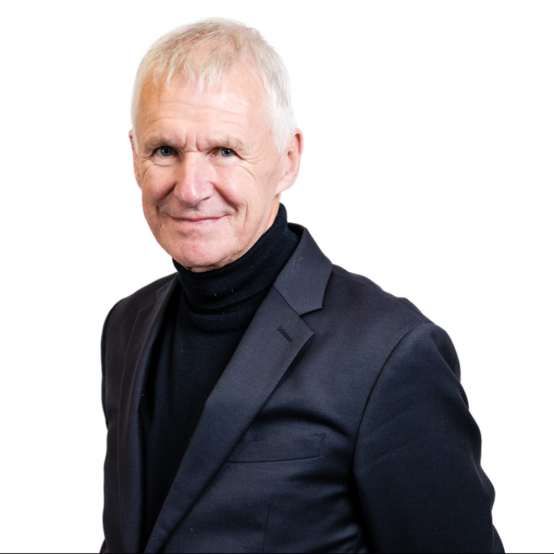 Portrait picture of Sir Philip Lowe