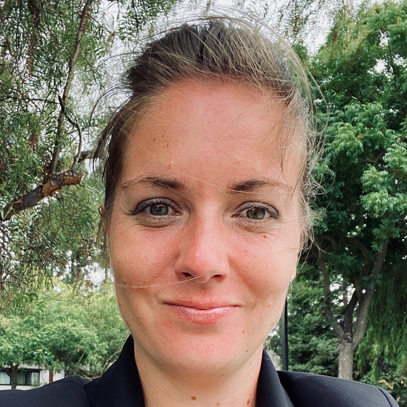 Portrait picture of Anna Grutza