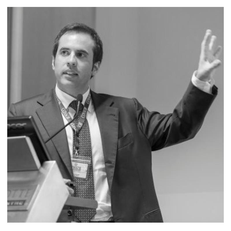 Portrait picture of Diego Valiante