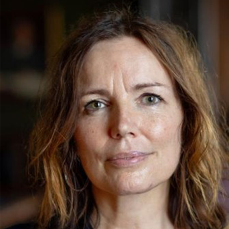 Portrait picture of Sofia Näsström