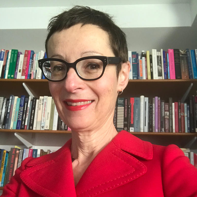 Portrait picture of Susan Marks