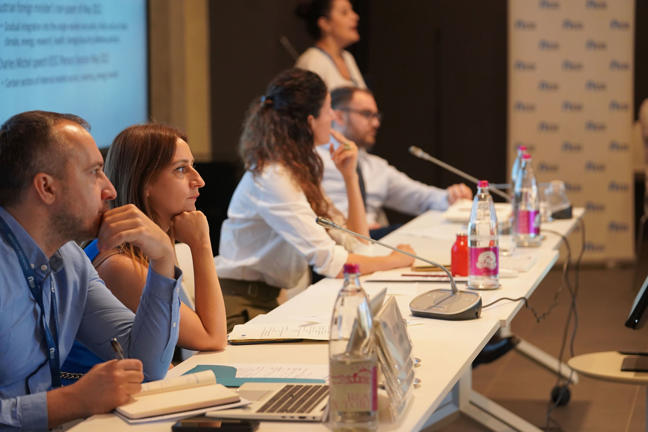 Executive-education-photo-STG