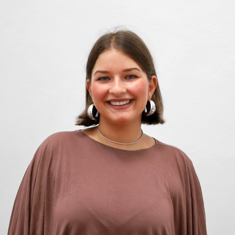 Portrait picture of Cristina Calvi