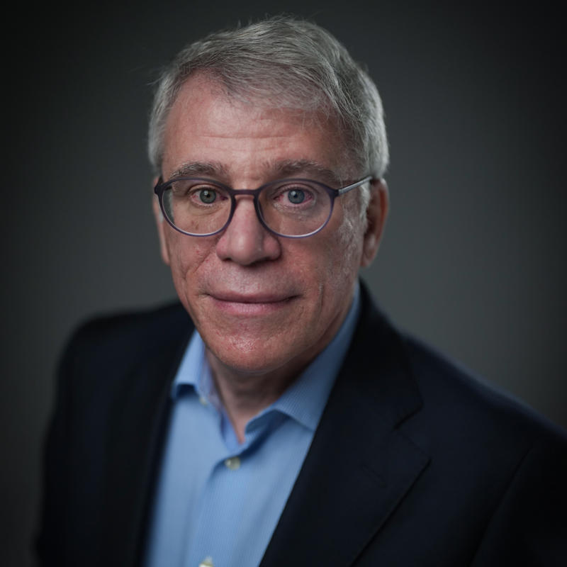 Portrait picture of Carlos Closa Montero