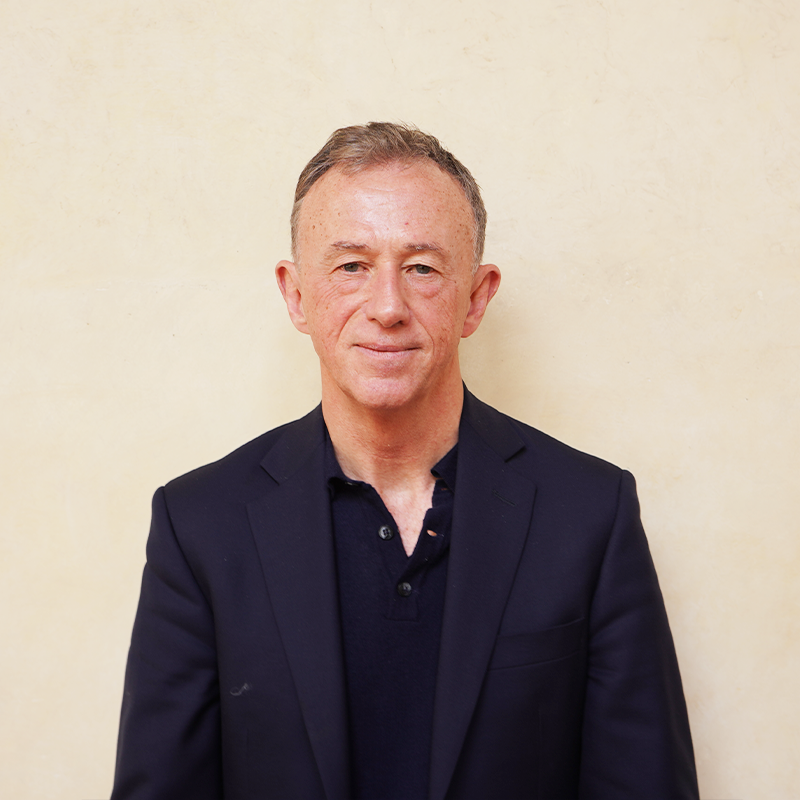 Portrait picture of Christopher Hurst