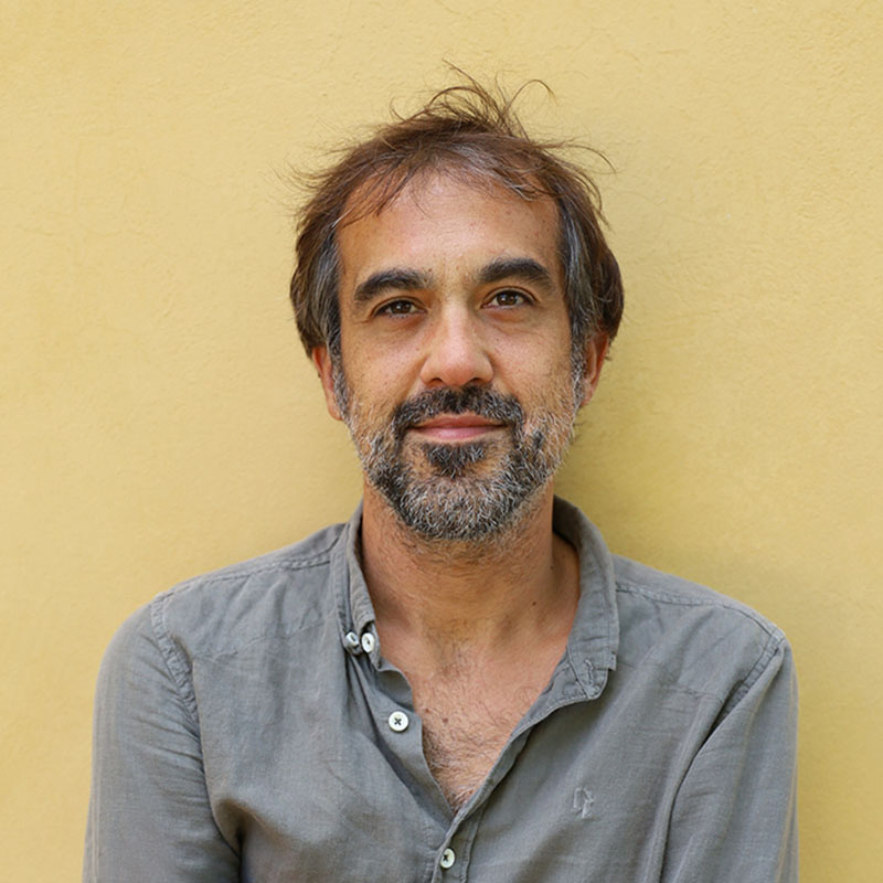 Portrait picture of Elias Dinas
