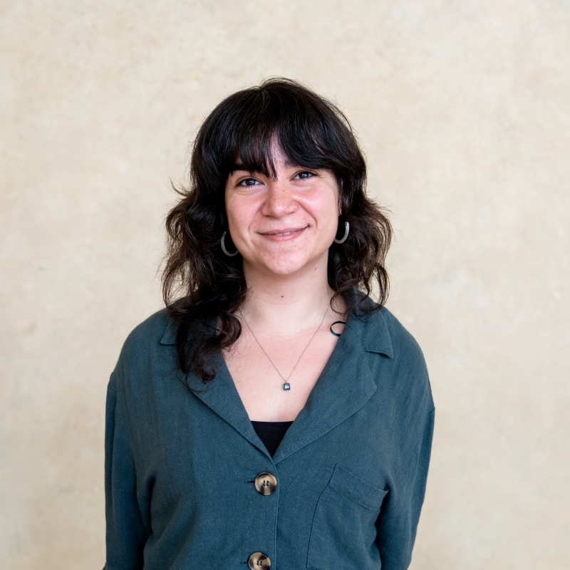 Portrait picture of Anna Feleki