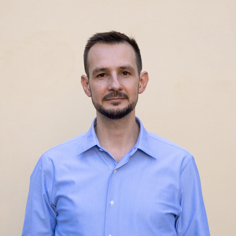 Portrait picture of Krzysztof Kirdzik