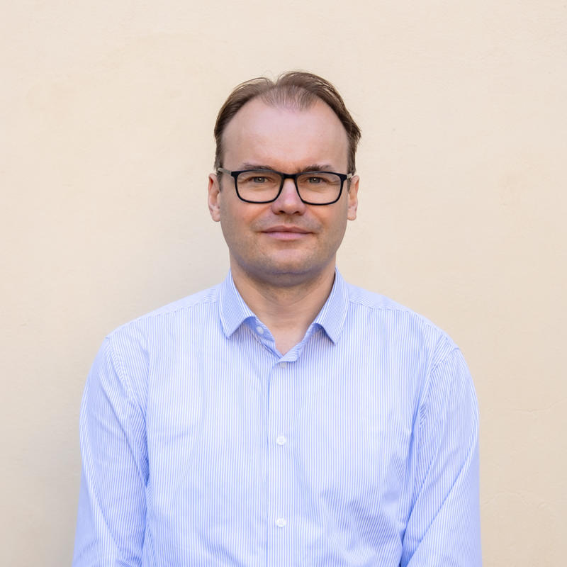 Portrait picture of Tamás Joó