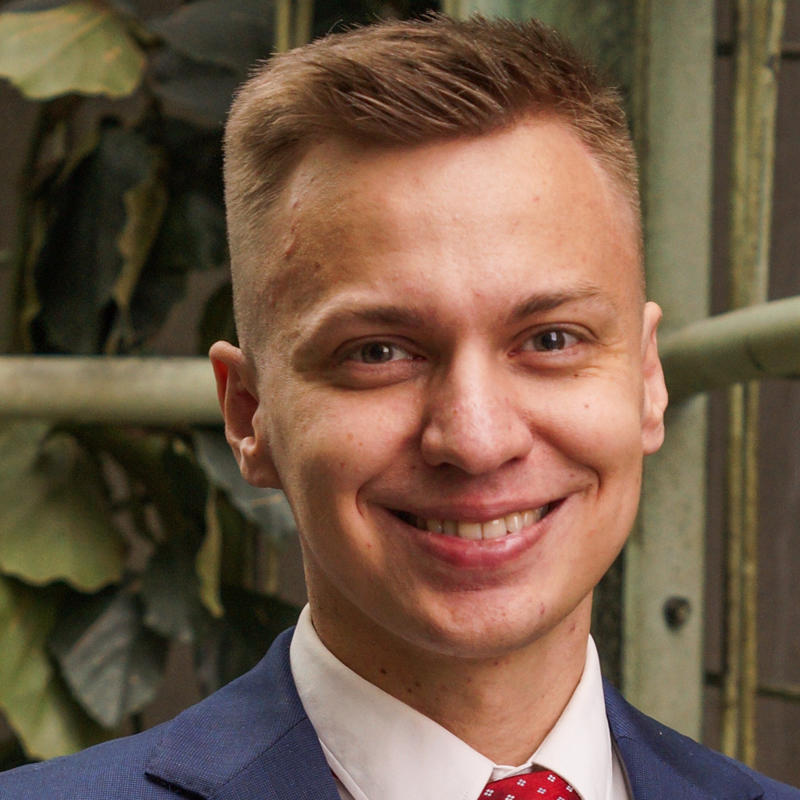 Portrait picture of Michal Gulczynski