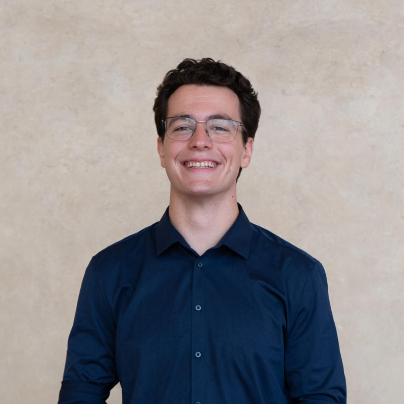 Portrait picture of Raphaël Lagrange