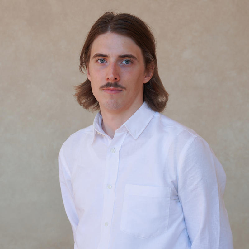 Portrait picture of Jon Teistung
