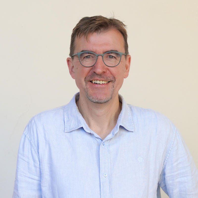 Portrait picture of Leo Kaas