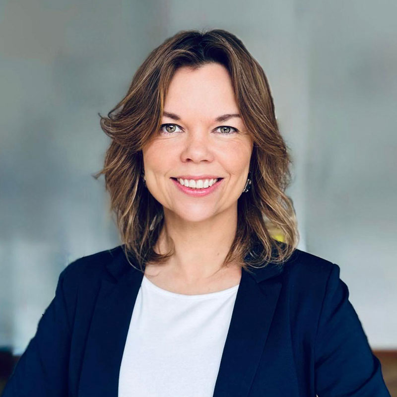 Portrait picture of Karolina Boronska-Hryniewiecka