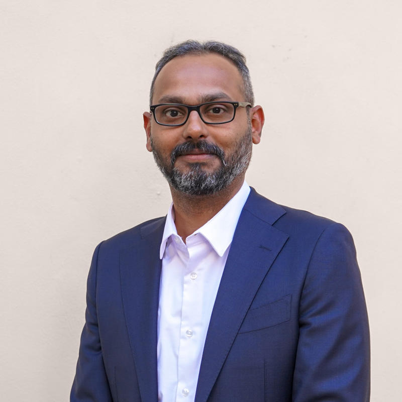 Portrait picture of Krishna Vadlamudi