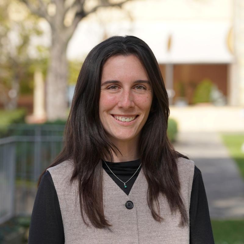 Portrait picture of Marisa La Greca