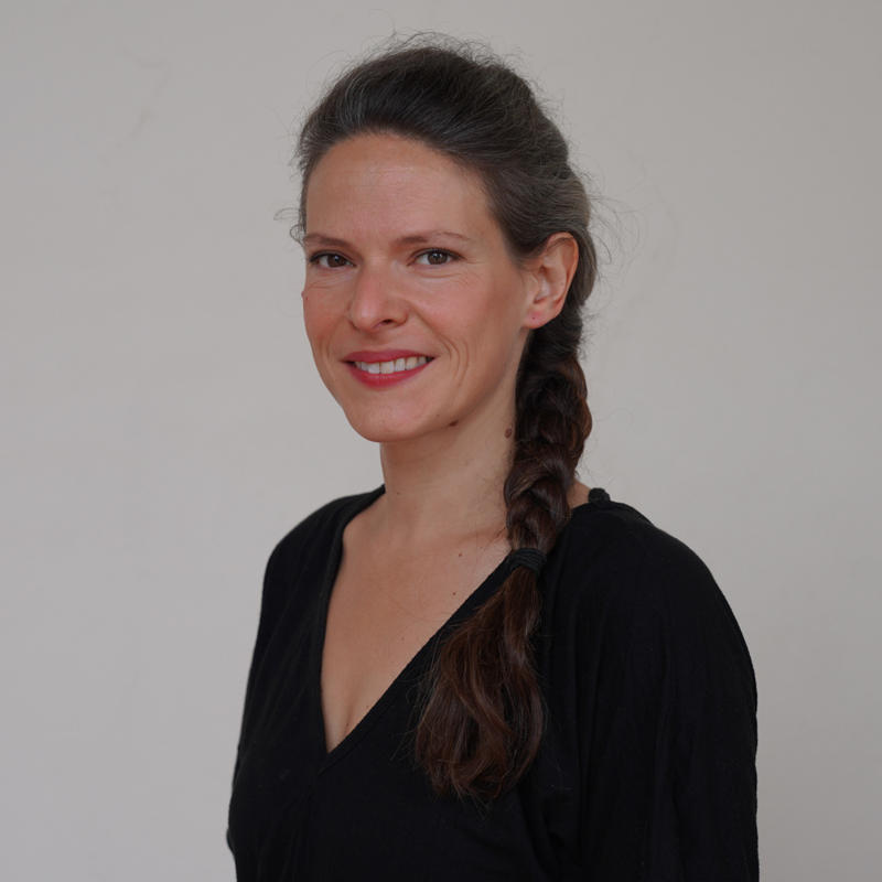 Portrait picture of Laurène Le Cozanet