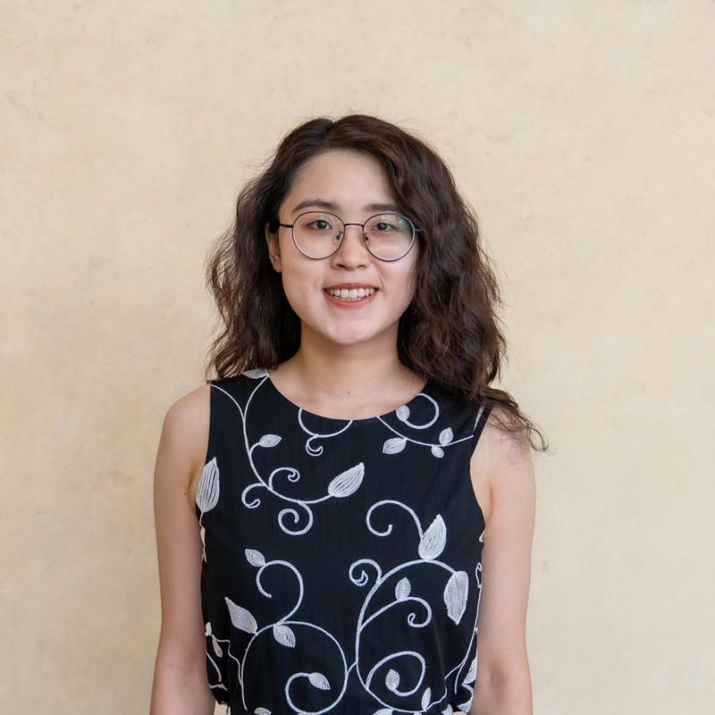 Portrait picture of Yishu Liu