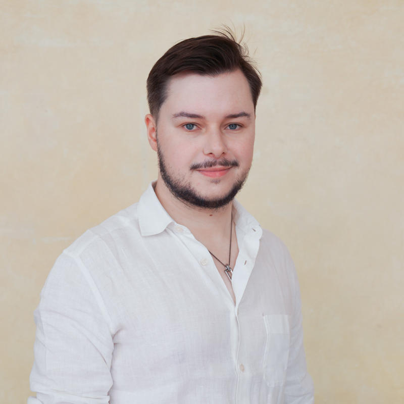 Portrait picture of Maciej Zuziak