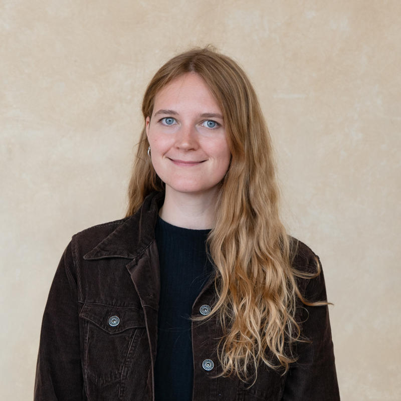 Portrait picture of Sophie Mainz