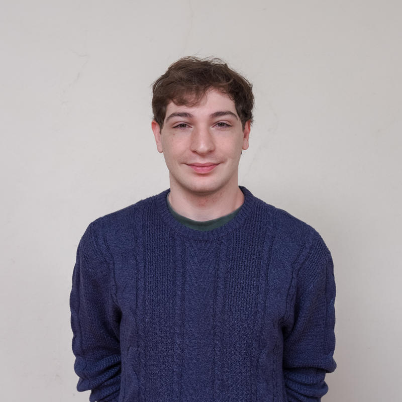 Portrait picture of Marco Ragusa