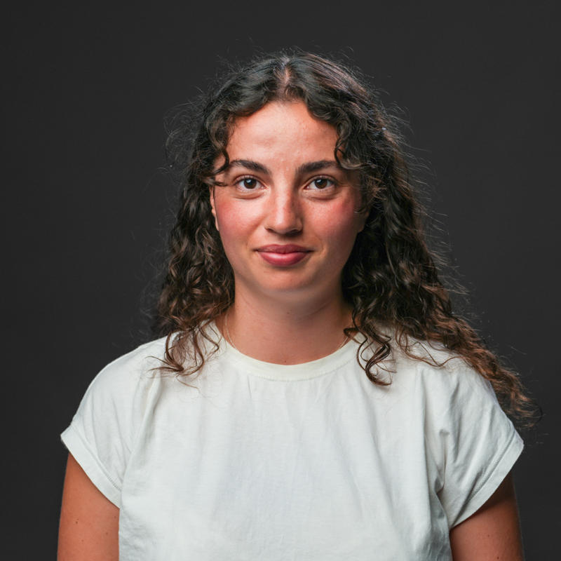 Portrait picture of Mélodie Rogliano