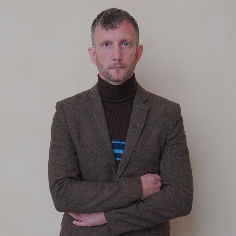 Portrait picture of Mikael Ruukel