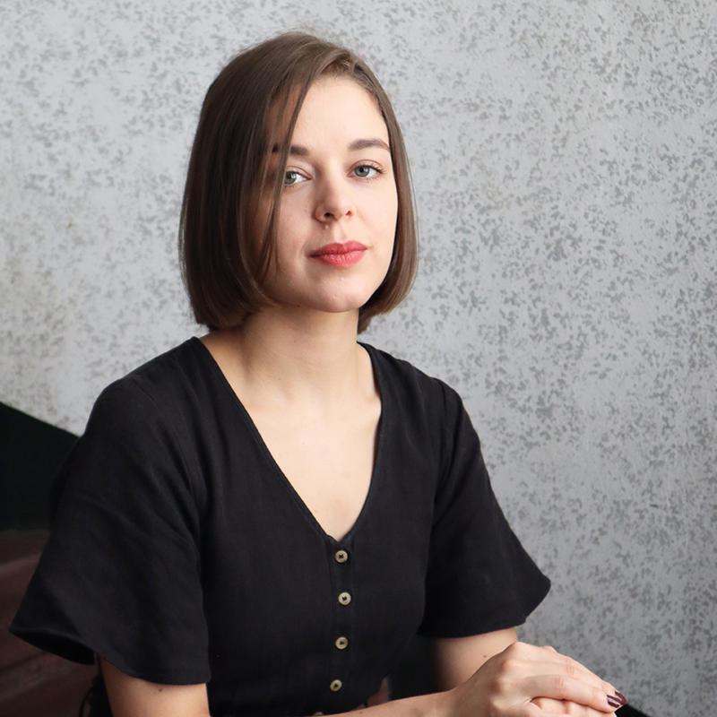 Portrait picture of Ella Müller