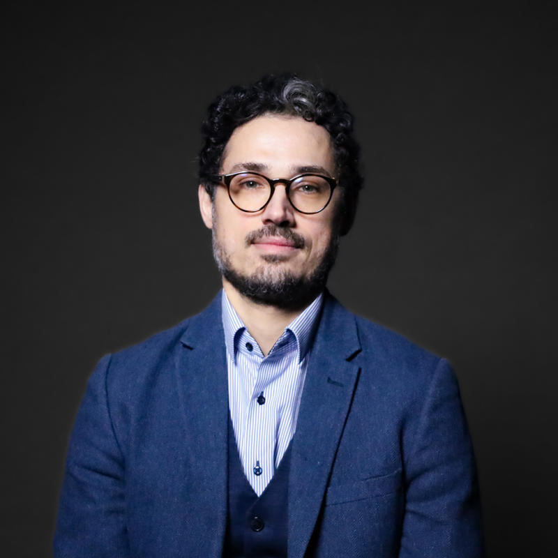Portrait picture of Denis Cenusa