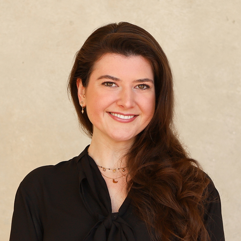 Portrait picture of Pia Dittmar