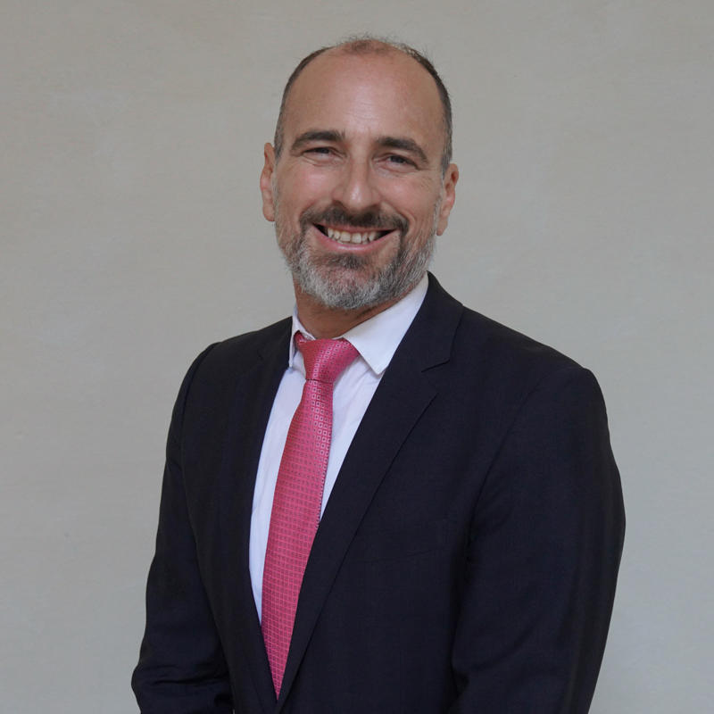 Portrait picture of Sergio Puig De La Parra