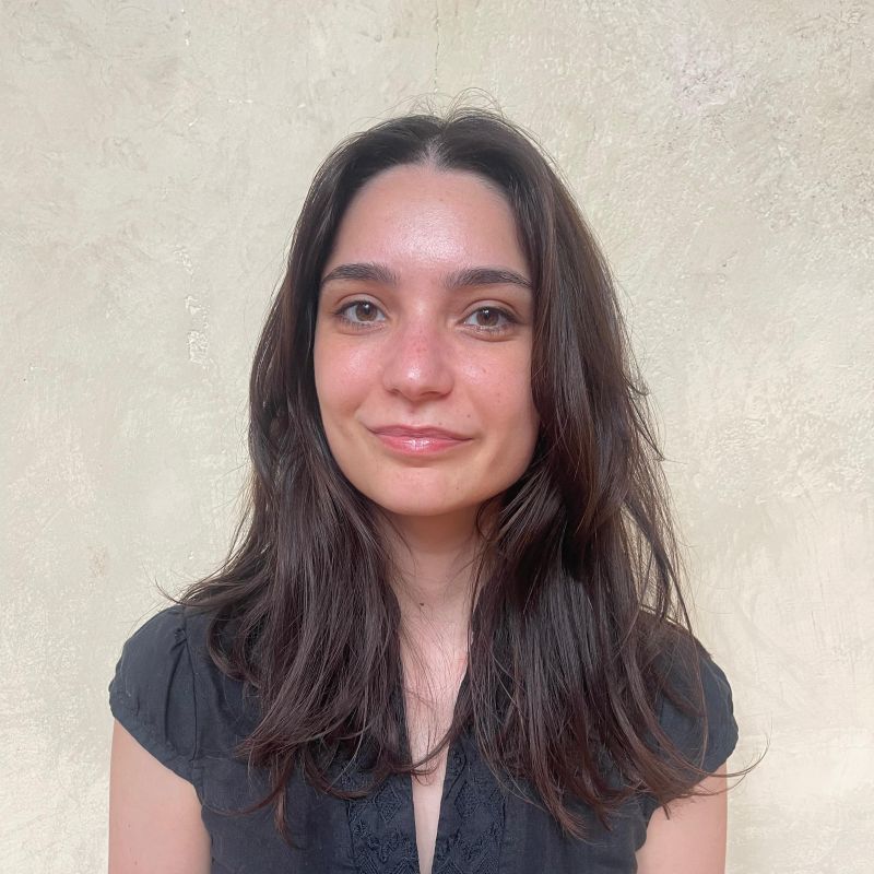 Portrait picture of Teodora Radu