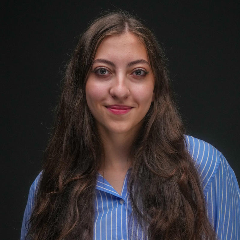 Portrait picture of Diana Ekzarova