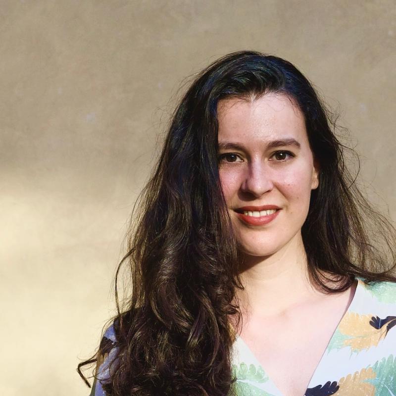 Portrait picture of Sarah Glaser