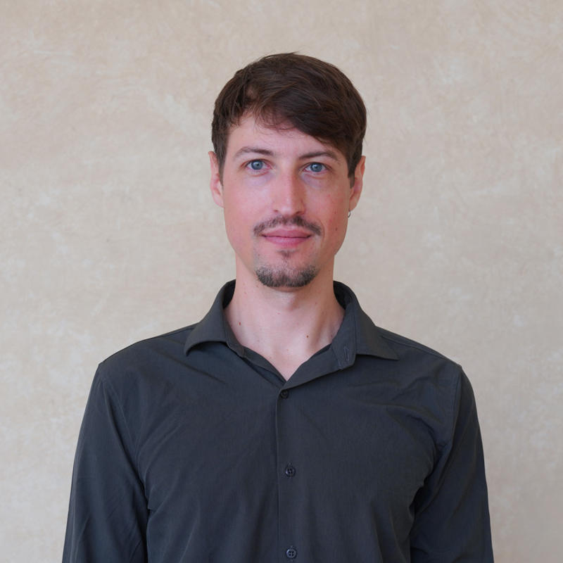 Portrait picture of Serafin Flunger