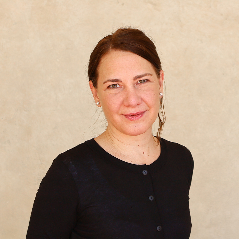 Portrait picture of Silke Tork