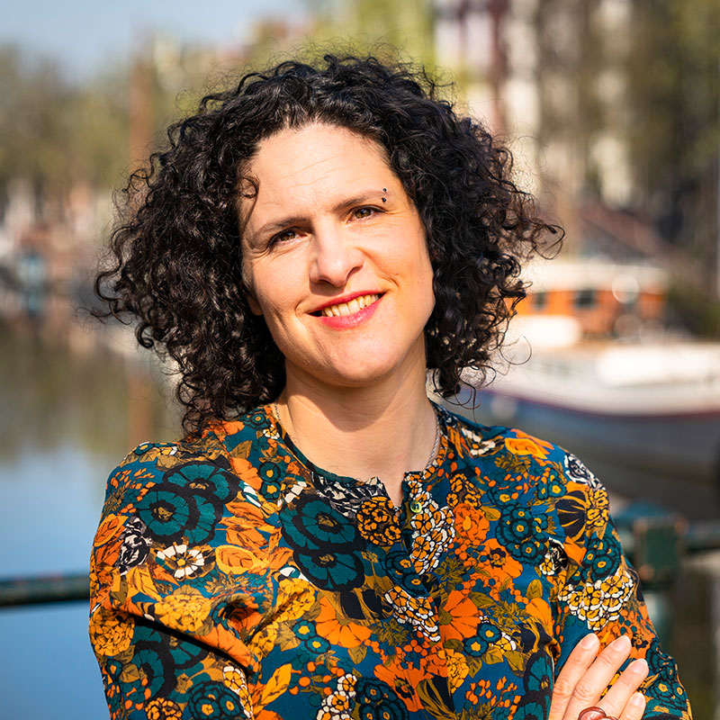 Portrait picture of Stefania Milan