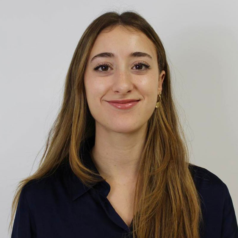 Portrait picture of Teresa García De Alcaraz Ruiz