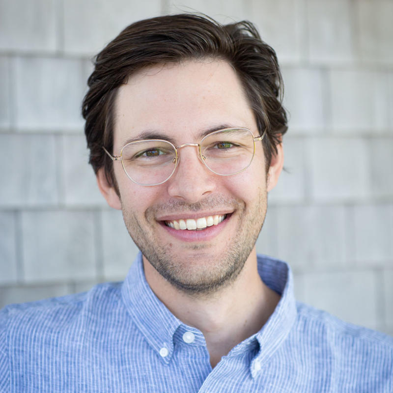 Portrait picture of Thomas Schmidt