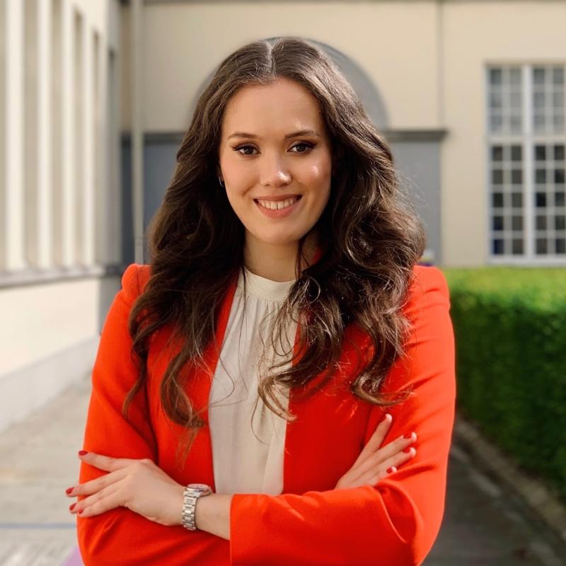 Portrait picture of Anna Tsuvina